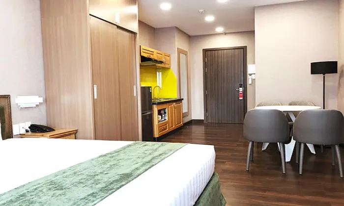 Studio Emerald Serviced Apartment For Lease in Huynh Tinh Cua District 3 HCMC 27sqm 610 USD/month