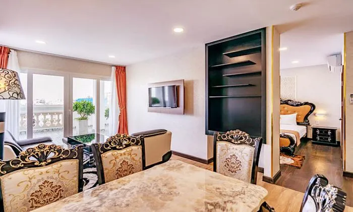 Fresh Light One Bedroom Emerald Serviced Apartment in District 3 Saigon 47sqm 800 USD/month