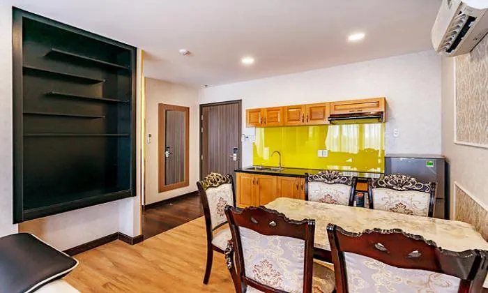 Fresh Light One Bedroom Emerald Serviced Apartment in District 3 Saigon 47sqm 800 USD/month