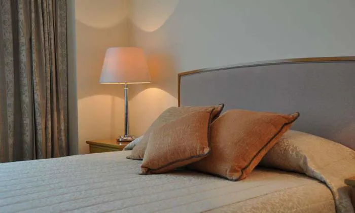 Dazzling Penthouse Indochine Park Tower Serviced Apartment For Lease 215sqm 4,600 USD/month