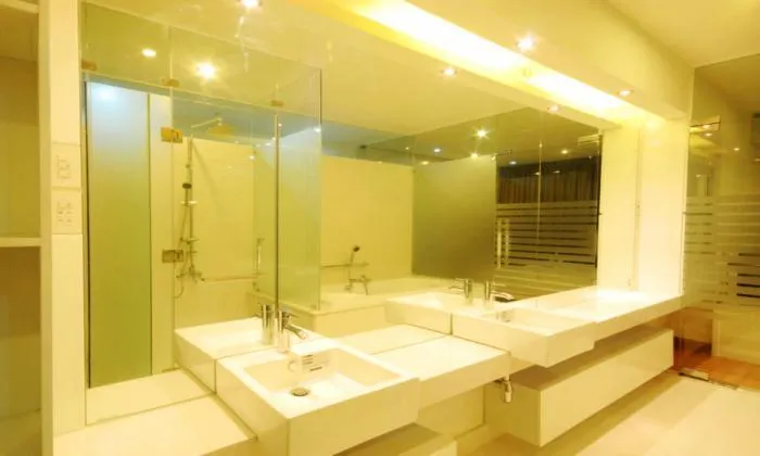 Luxury Serviced Apartment For Rent On Nguyen Dinh Chieu St,Dist 3 HCMC 75sqm 1,000 USD/month