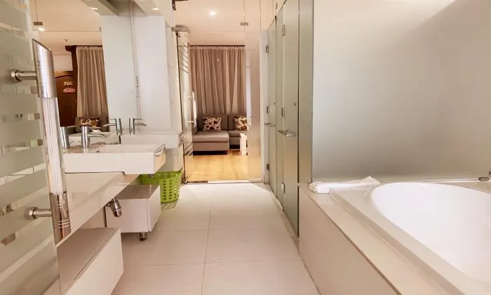 Brilliant One Bedroom Lucky Residence In Nguyen Dinh Chieu Street District 3 HCMC 65sqm 1,100 USD/month