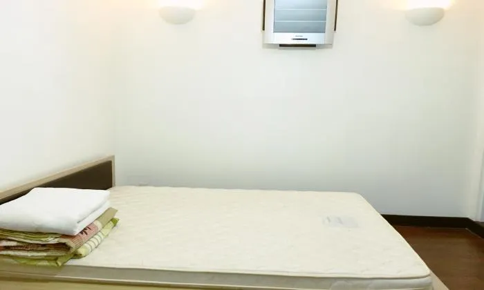 Homy Penthouse Serviced Apartment For Rent  in District 3 HCMC 250sqm 1,500 USD/month
