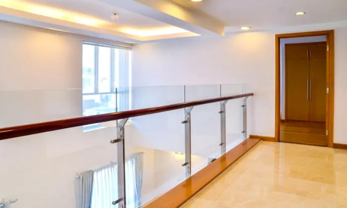 Luxury Duplex Serviced Apartment For Rent  in District 3 HCM City 94sqm 1,900 USD/month