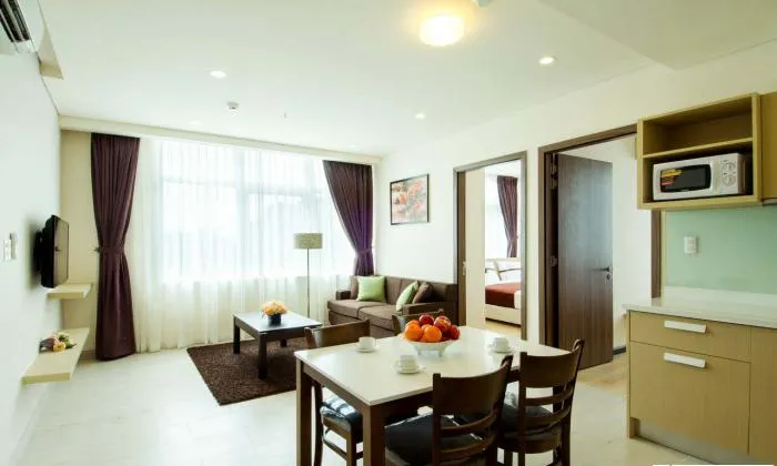 Luxurious Two Bedrooms Serviced Apartment For Lease, Pasteur St,Dist 3 67sqm 1,800 USD/month