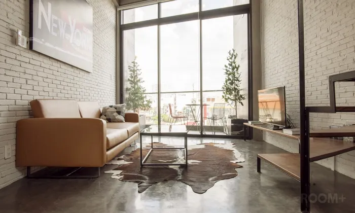 Duplex Serviced Apartment For Rent in District 3 HCMC 70sqm 950 USD/month