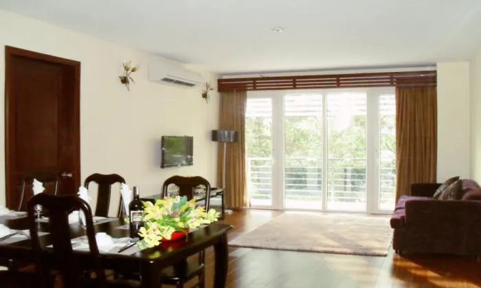3 Bedrooms Saigon Mansion Serviced Apartment For Rent, Dist 3, HCMC 124sqm 2,300 USD/month