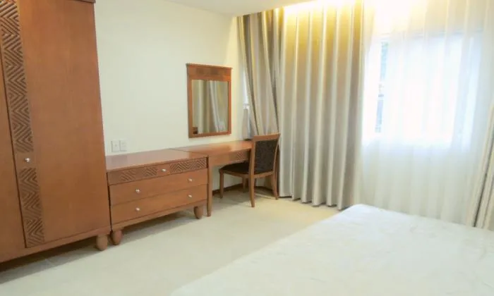 Spacious 2 Beds Serviced Apartment in District 3 HCM City 85sqm 1,200 USD/month