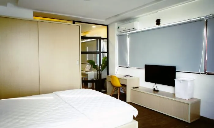 Top Floor One Bedroom Apartment River View District 3 Ho Chi Minh City 45sqm 1,000 USD/month