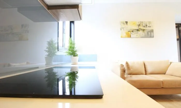 One Bedroom Apartment Facing to Canal in Hoang Sa St District 3 HCMC 55sqm 780 USD/month