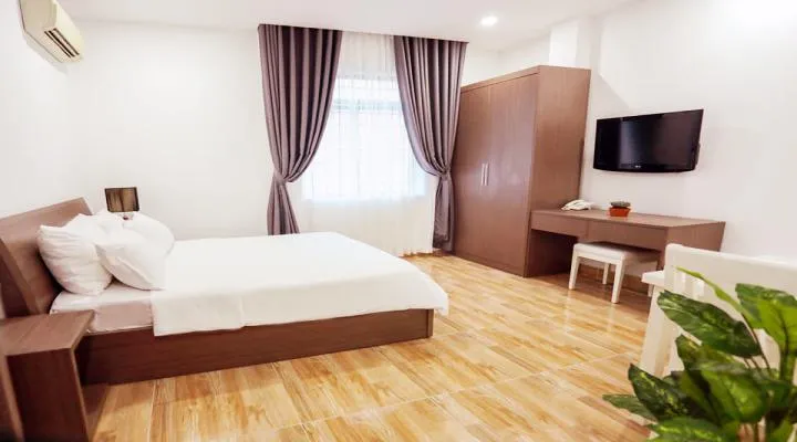 Bright Studio Serviced Apartment For Rent in Hai Ba Trung Street District 3 HCM City 40sqm 450 USD/month