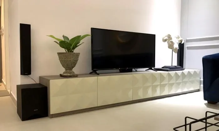 Charming Designed Studio Apartment in Khanh Hoi St District 4 Ho Chi Minh City 70sqm 720 USD/month