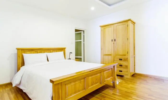 Two Bedroom Serviced Apartment in Tran Hung Dao District 5 HCM City 83sqm 700 USD/month