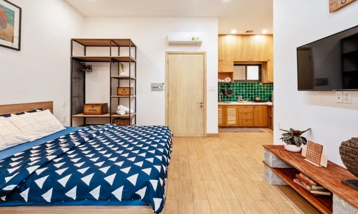 Studio Apartment For Rent in Nguyen Huu Canh Street Binh Thanh District HCMC 30sqm 500 USD/month