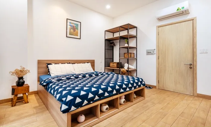 Studio Apartment For Rent in Nguyen Huu Canh Street Binh Thanh District HCMC 30sqm 500 USD/month
