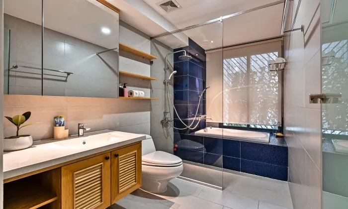 Spacious One Bedroom Serviced Apartment For Rent in Binh Thanh District HCMC 100sqm 1,100 USD/month