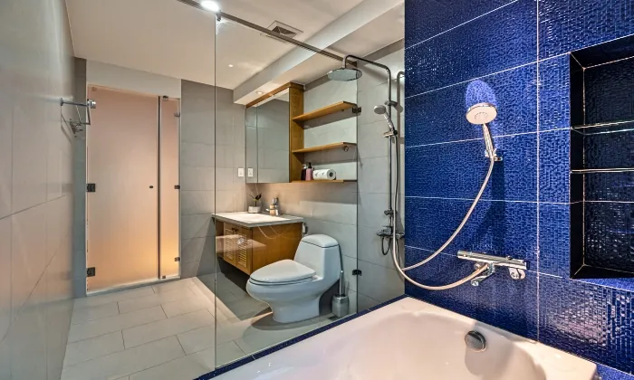 Spacious One Bedroom Serviced Apartment For Rent in Binh Thanh District HCMC 100sqm 1,100 USD/month