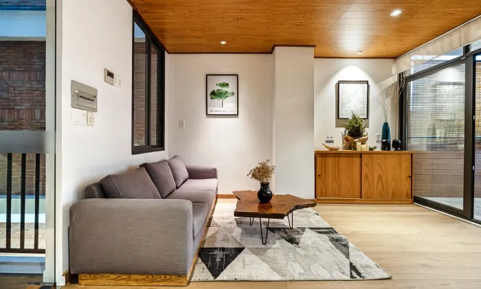 Spacious One Bedroom Serviced Apartment For Rent in Binh Thanh District HCMC 100sqm 1,100 USD/month