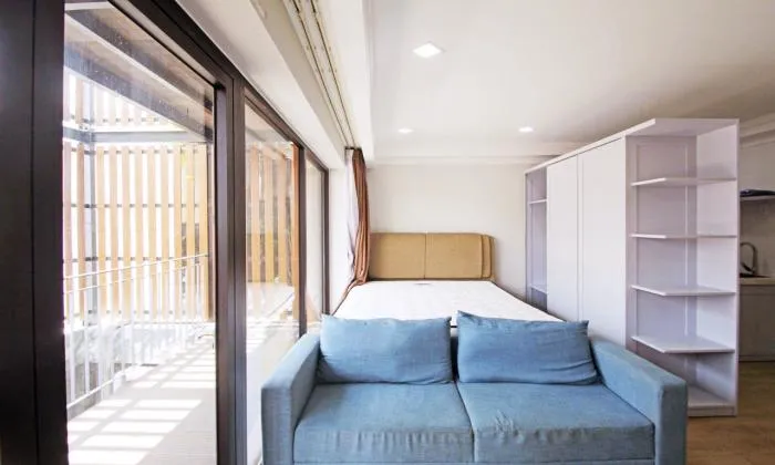 Balcony Studio Apartment For Rent in Xo Viet Nghe Tinh St Binh Thanh HCMC 35sqm 400 USD/month