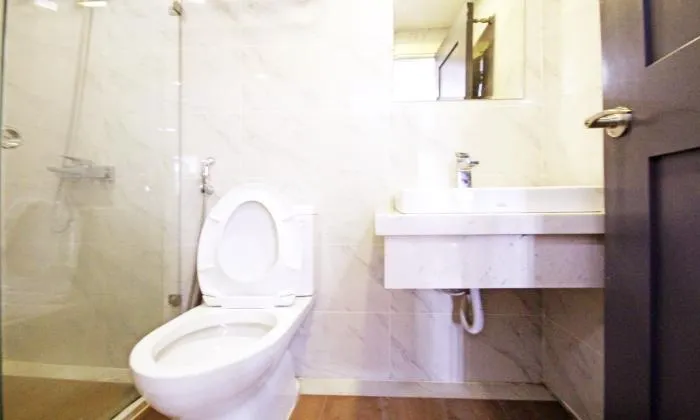 Balcony Studio Apartment For Rent in Xo Viet Nghe Tinh St Binh Thanh HCMC 35sqm 400 USD/month