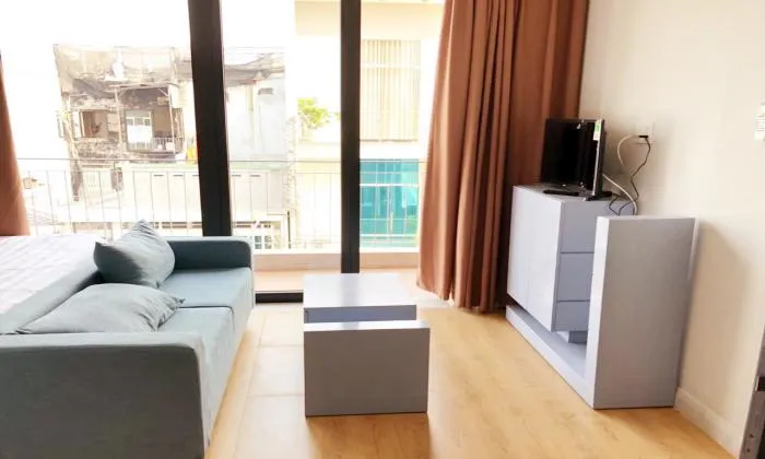 Balcony Studio Apartment For Rent in Xo Viet Nghe Tinh St Binh Thanh HCMC 35sqm 400 USD/month