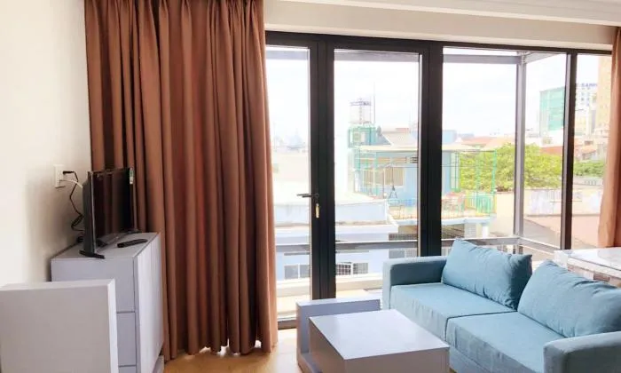 Balcony Studio Apartment For Rent in Xo Viet Nghe Tinh St Binh Thanh HCMC 35sqm 400 USD/month