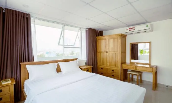 Nice Penthouse One Bedroom Serviced Apartment in Pham Viet Chanh St Binh Thanh Dist 60sqm 750 USD/month