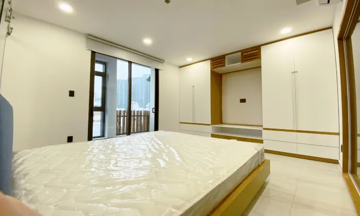 Spacious One Bedroom Green House Apartment in Pham Viet Chanh St Binh Thanh HCMC 60sqm 1,100 USD/month