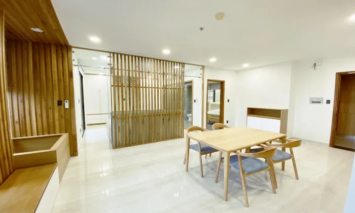 Spacious One Bedroom Green House Apartment in Pham Viet Chanh St Binh Thanh HCMC 60sqm 1,100 USD/month