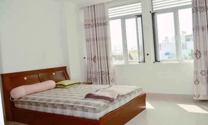 Apartment on Nguyen Cuu Van Street, Binh Thanh District, HCMC 95sqm 850 USD/month