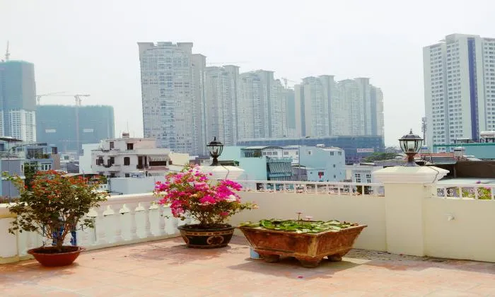 Brand New Room For Rent in Ngo Tat To St, Binh Thanh District HCMC 30sqm 340 USD/month
