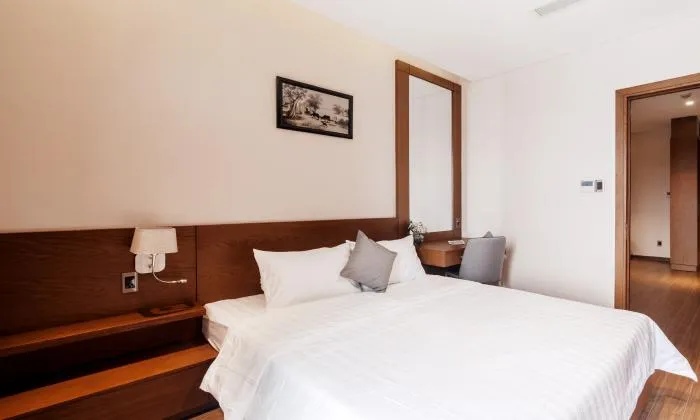 Good Size One Bedroom DHTS Serviced Apartment For Rent in Phu Nhuan District HCMC 57sqm 1,100 USD/month