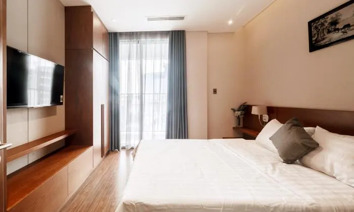Good Size One Bedroom DHTS Serviced Apartment For Rent in Phu Nhuan District HCMC 57sqm 1,100 USD/month