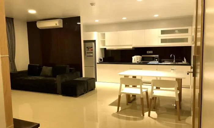 Big Size One Bedroom Apartment For Rent in Phu Nhuan District Ho Chi Minh City 50sqm 530 USD/month