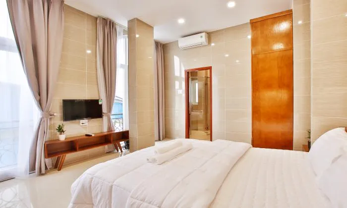Cool Studio Serviced Apartment For Rent in Phu Nhuan District Ho Chi Minh City 25sqm 400 USD/month