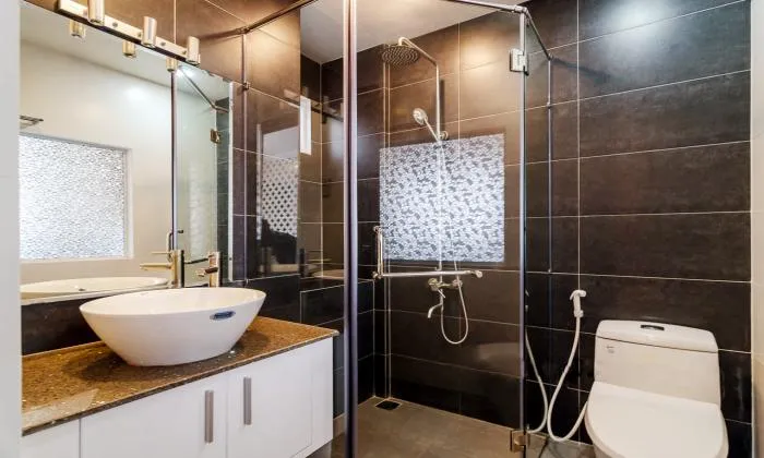 Nice Swimming Pool One Bedroom Serviced Apartment in Phu Nhuan District HCMC 44sqm 700 USD/month
