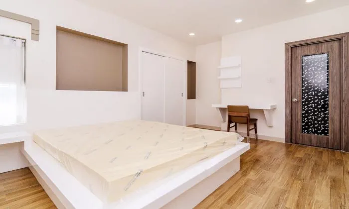 Nice Swimming Pool One Bedroom Serviced Apartment in Phu Nhuan District HCMC 44sqm 700 USD/month