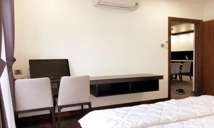 Nice Terrace Penthouse Apartment For Rent Phu Nhuan HCMC 110sqm 1,400 USD/month
