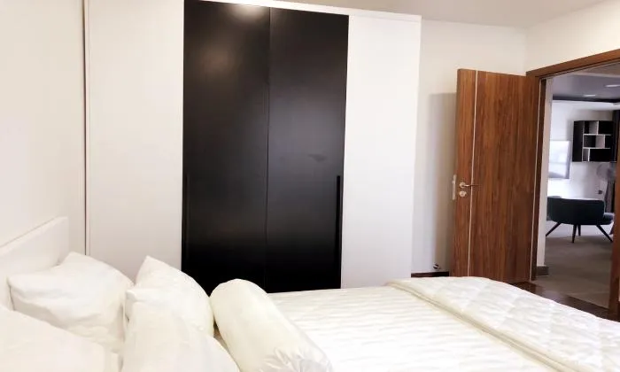 Nice Terrace Penthouse Apartment For Rent Phu Nhuan HCMC 110sqm 1,400 USD/month