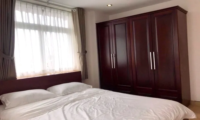 Good Size 02beds Apartment For Rent Phu Nhuan District HCM 80sqm 700 USD/month