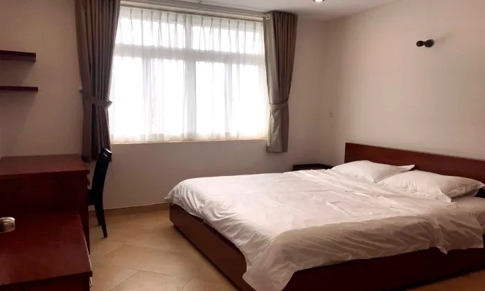 Good Size 02beds Apartment For Rent Phu Nhuan District HCM 80sqm 700 USD/month