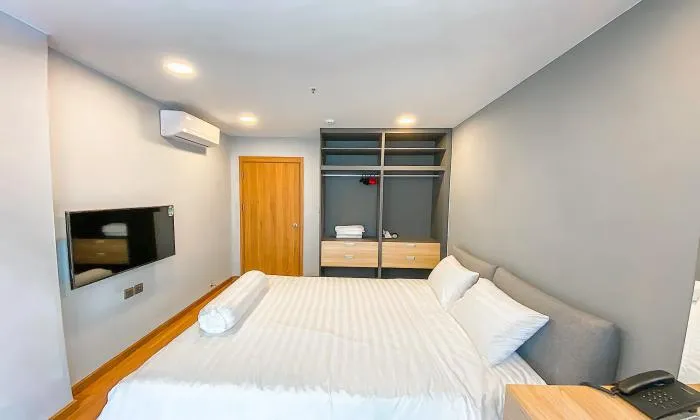 One Bedroom Lumos Serviced Apartment For Rent in Phan Dang Luu Phu Nhuan District HCMC 45sqm 600 USD/month