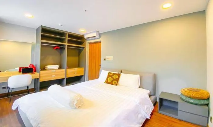 Nice Balcony One Bedroom Lumos Serviced Apartment in Phu Nhuan District HCM City 50sqm 670 USD/month