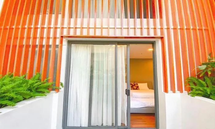 Nice Balcony One Bedroom Lumos Serviced Apartment in Phu Nhuan District HCM City 50sqm 670 USD/month