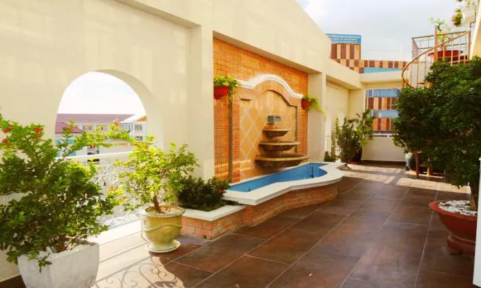 New Studio Apartment For Rent in Phu Nhuan District HCM City 40sqm 500 USD/month