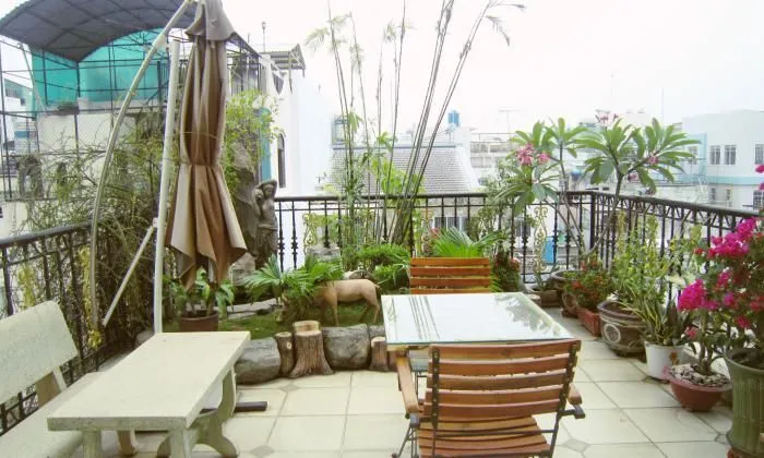 Big Size One Bedroom Apartment For Rent On Le Van Sy St Phu Nhuan HCM 50sqm 550 USD/month
