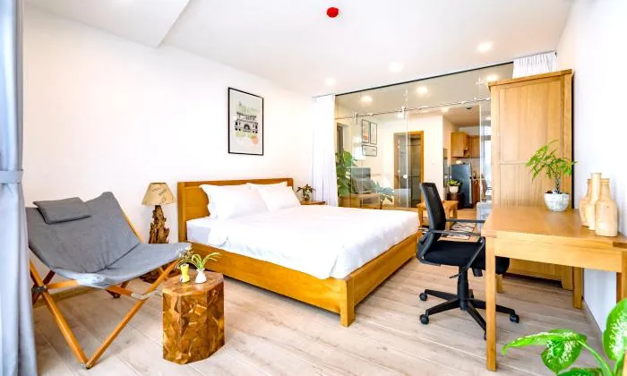 Stunning One Bedroom Serviced Apartment in Phu Nhuan District Ho Chi Minh City 45sqm 650 USD/month