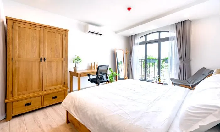 Stunning One Bedroom Serviced Apartment in Phu Nhuan District Ho Chi Minh City 45sqm 650 USD/month