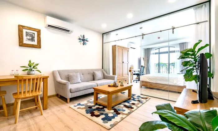 Stunning One Bedroom Serviced Apartment in Phu Nhuan District Ho Chi Minh City 45sqm 650 USD/month