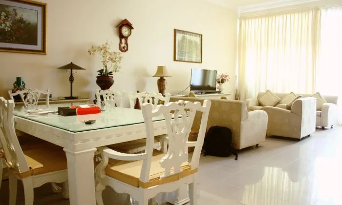 Beautiful Designed Serviced Apartment, Tan Binh District, HCMC 110sqm 1,000 USD/month
